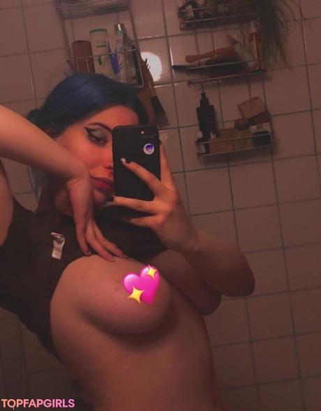 Beyza nude leaked OnlyFans photo #6