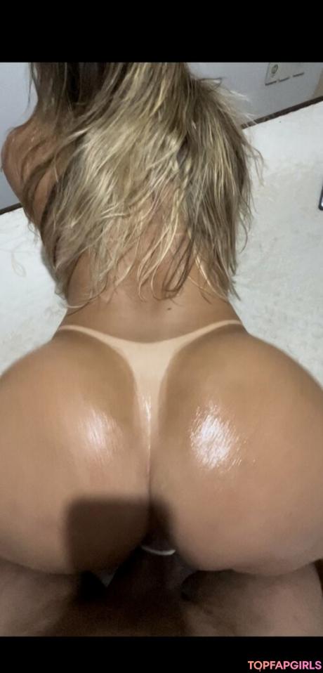 Marii nude leaked OnlyFans photo #5