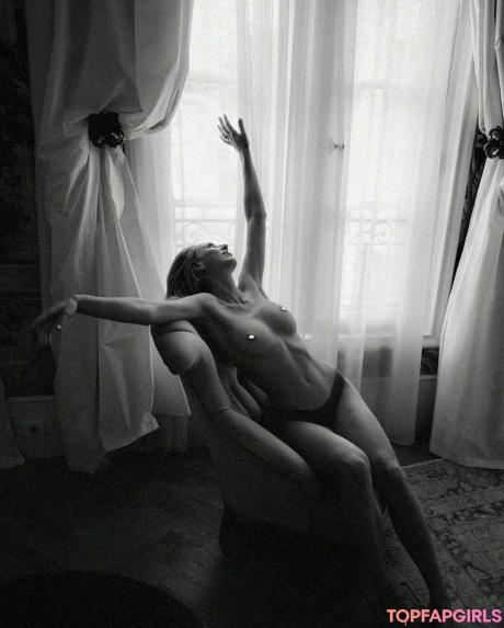 Niki nude leaked OnlyFans photo #109