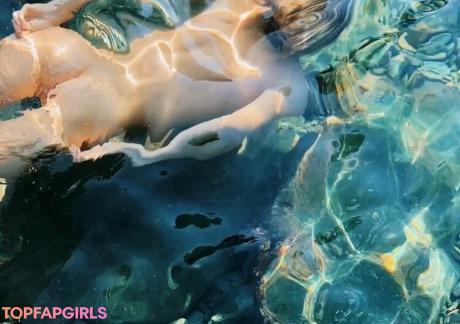Niki nude leaked OnlyFans photo #27
