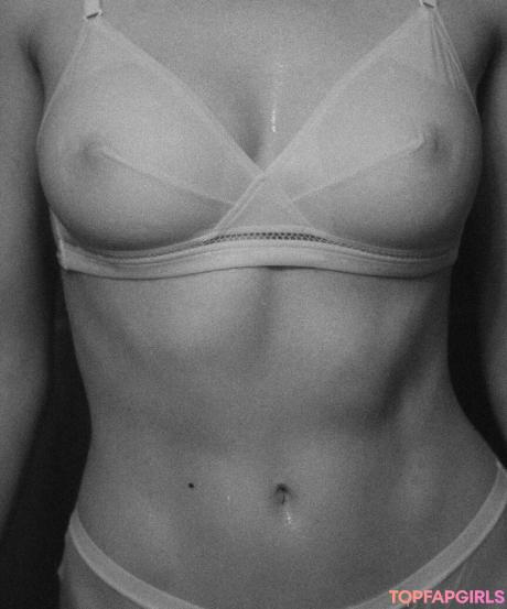 Niki nude leaked OnlyFans photo #32