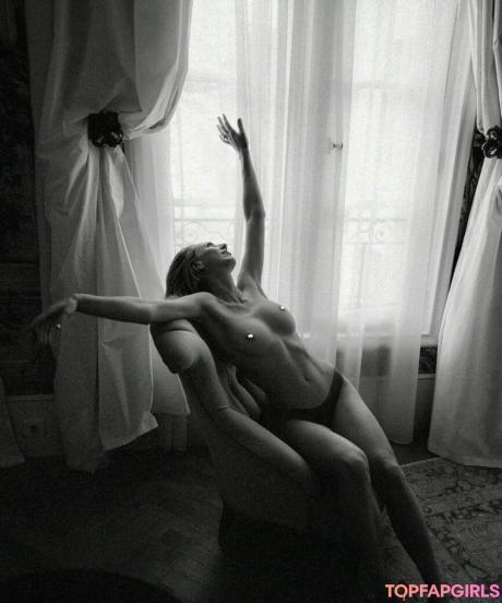 Niki nude leaked OnlyFans photo #39