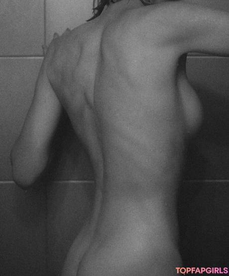 Niki nude leaked OnlyFans photo #51