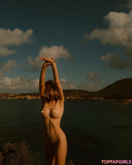 Niki nude leaked OnlyFans photo #92