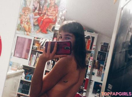 SpanishGrimes nude leaked OnlyFans photo #16