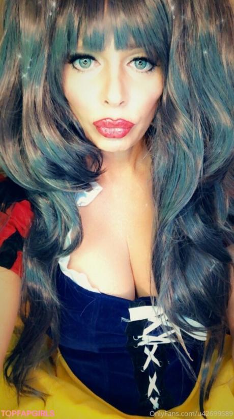 Nadiavalentine nude leaked OnlyFans photo #17
