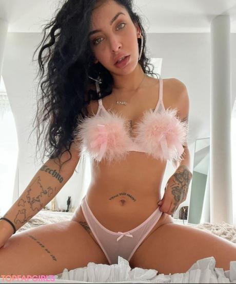 Sara nude leaked OnlyFans photo #2