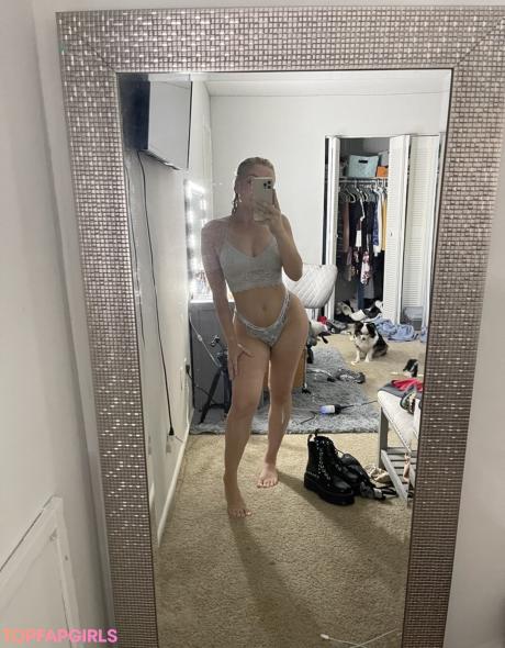 Yourbaerae3 nude leaked OnlyFans photo #58