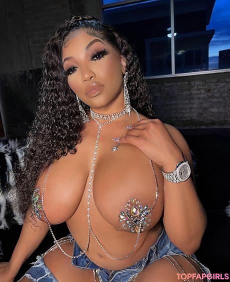 Irene nude leaked OnlyFans photo #7