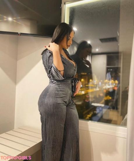 Chrysanthie nude leaked OnlyFans photo #14