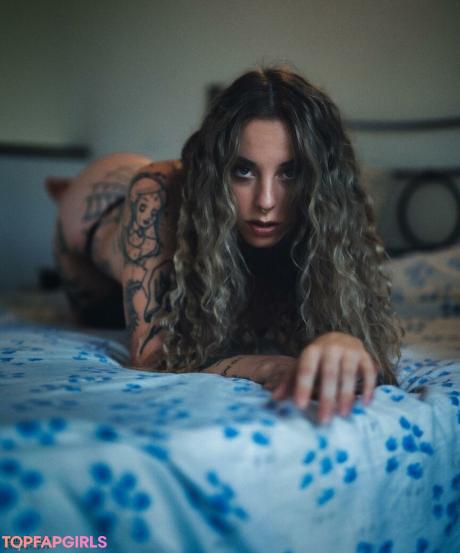 Brokenmirror._ nude leaked OnlyFans photo #1