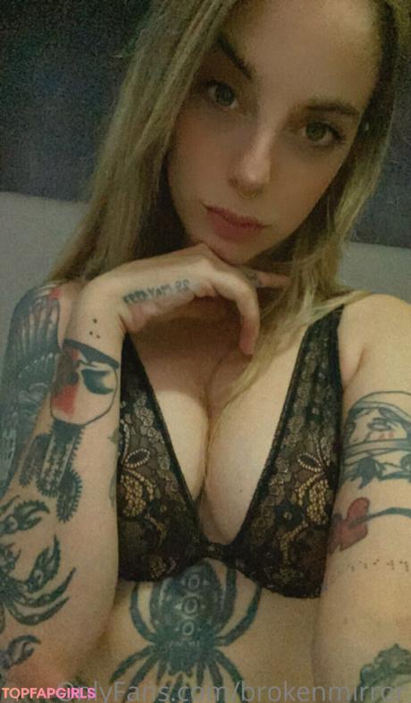 Brokenmirror._ nude leaked OnlyFans photo #24