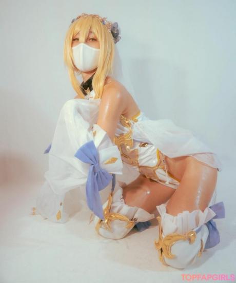 Yawarakai nude leaked OnlyFans photo #4