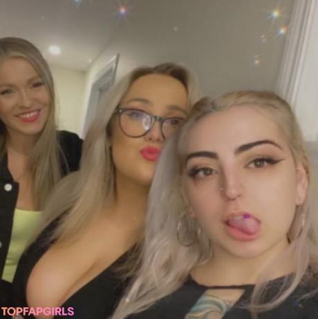 Lilly nude leaked OnlyFans photo #9
