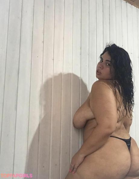 Gabizinhasafis nude leaked OnlyFans photo #18