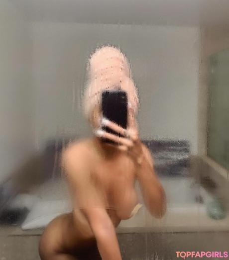 Gold.gypsy nude leaked OnlyFans photo #217