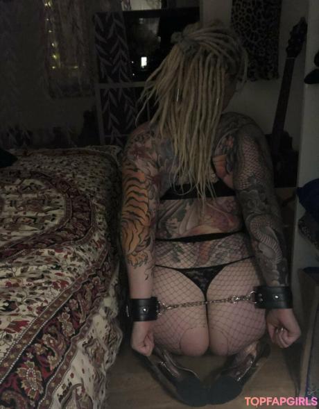 Tattooedaprilfree nude leaked OnlyFans photo #1