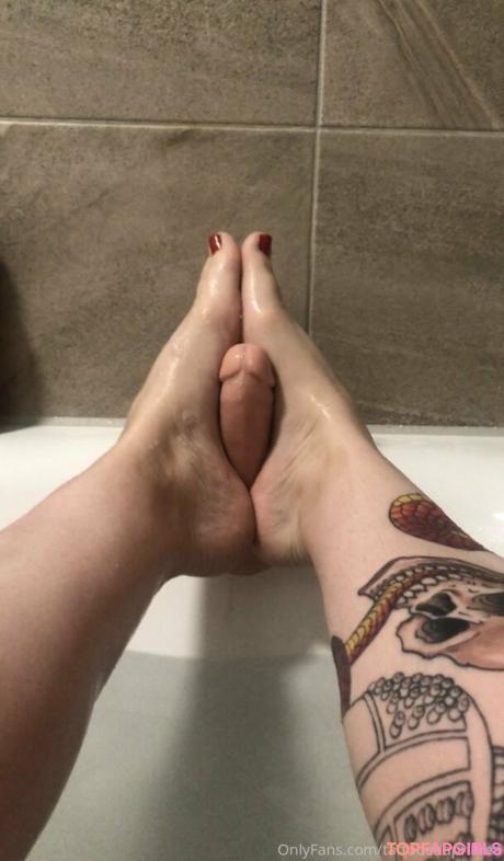 Tattooedaprilfree nude leaked OnlyFans photo #51