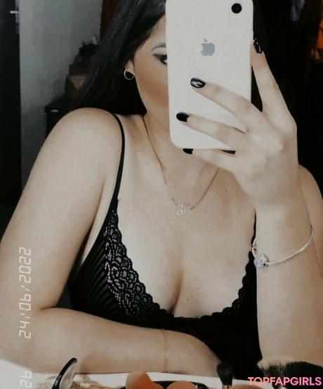 Kamillapatricio nude leaked OnlyFans photo #7