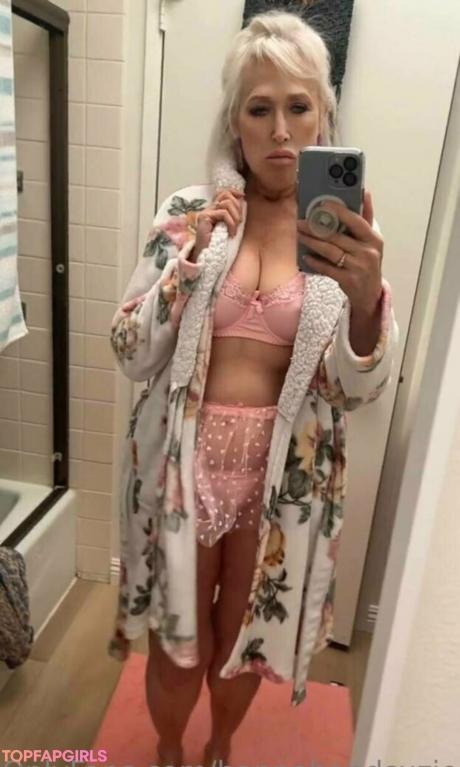 Hannahandsuzie nude leaked OnlyFans photo #118