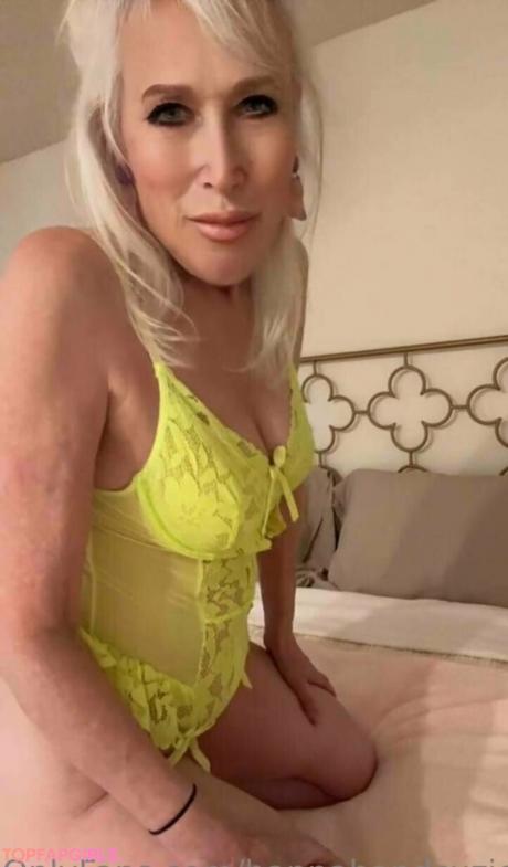 Hannahandsuzie nude leaked OnlyFans photo #120