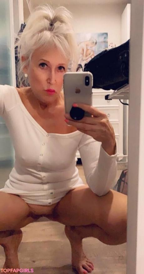 Hannahandsuzie nude leaked OnlyFans photo #160