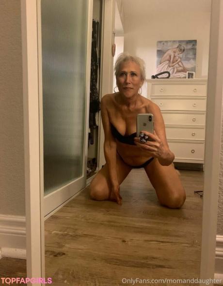 Hannahandsuzie nude leaked OnlyFans photo #4