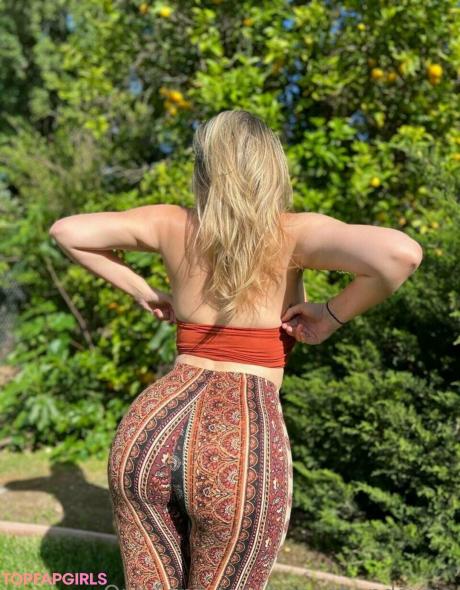 Hannahandsuzie nude leaked OnlyFans photo #58