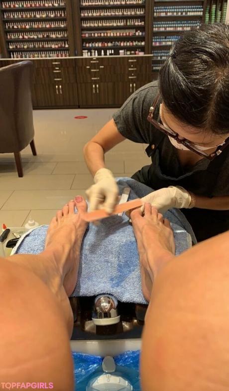 Angelasalvagno nude leaked OnlyFans photo #46