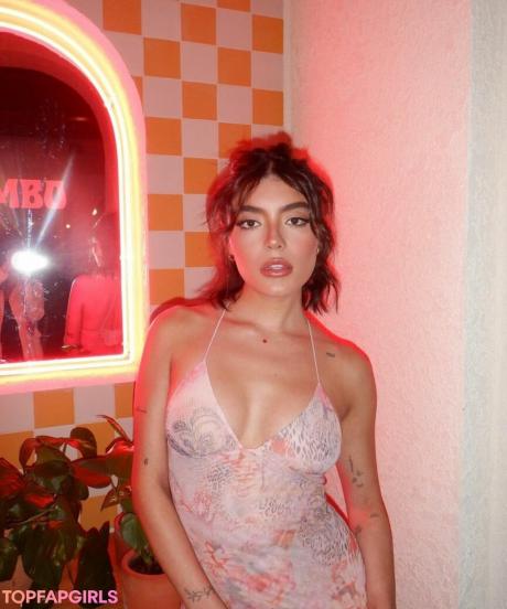 Sabrina nude leaked OnlyFans photo #4