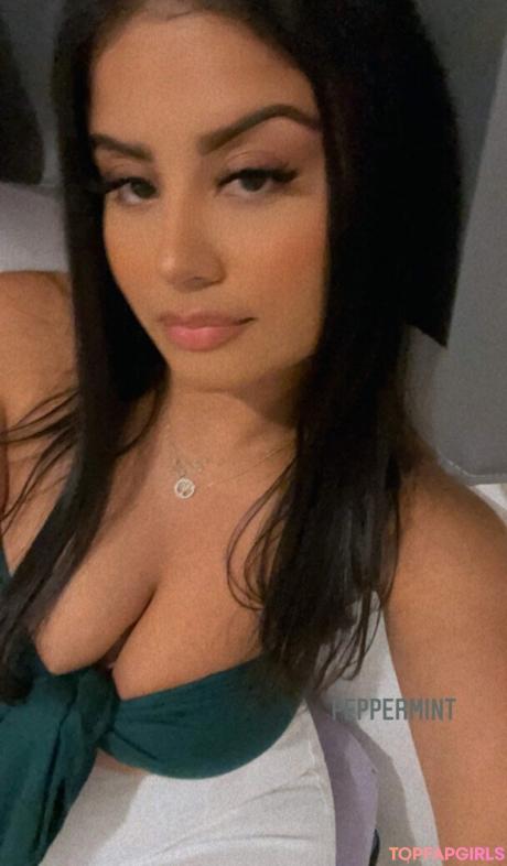 Shegotdesiress nude leaked OnlyFans photo #1