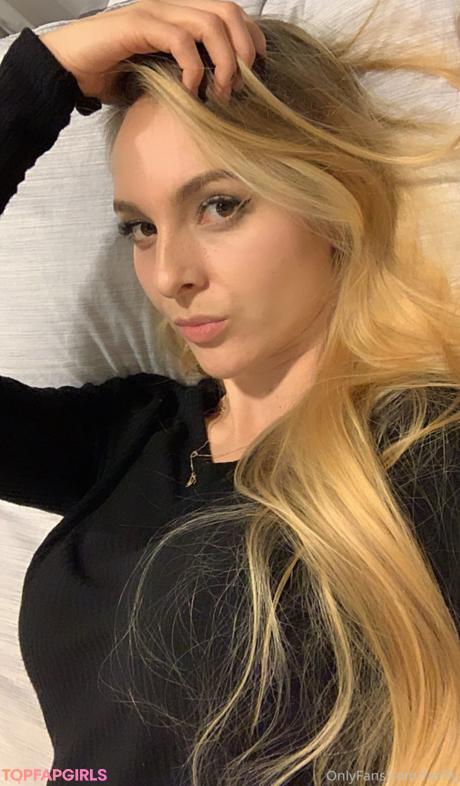 Fasffy nude leaked OnlyFans photo #12