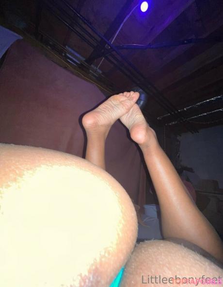 Littleebonyfeet nude leaked OnlyFans photo #152