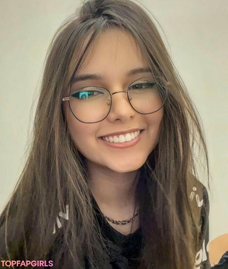 Hellen nude leaked OnlyFans photo #15