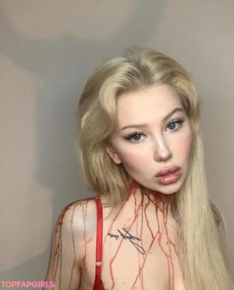Sophia nude leaked OnlyFans photo #16