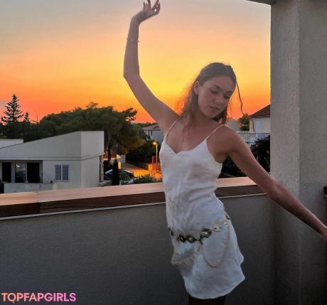 Eloise nude leaked OnlyFans photo #12