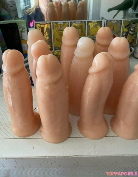 Loveluna nude leaked OnlyFans photo #1