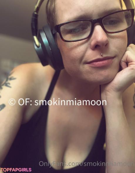 Smokinmiamoon nude leaked OnlyFans photo #21