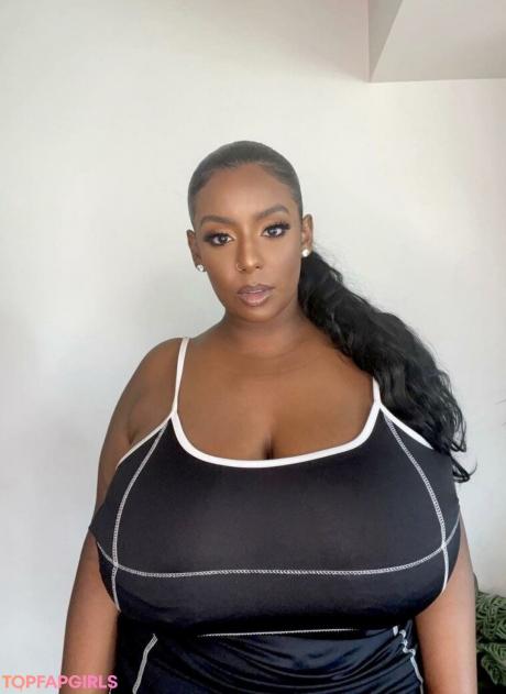 Marta nude leaked OnlyFans photo #5