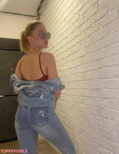 Alina_my nude leaked OnlyFans photo #8