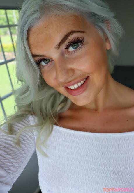 Auroraangel1 nude leaked OnlyFans photo #21