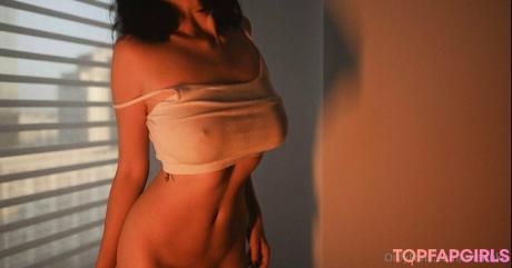 Anannke nude leaked OnlyFans photo #27