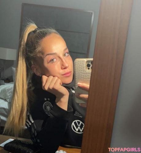 Giulia nude leaked OnlyFans photo #5