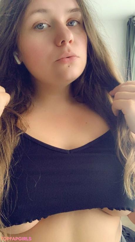 Onlysnuchifree nude leaked OnlyFans photo #77