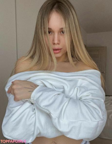 Allinika nude leaked OnlyFans photo #17