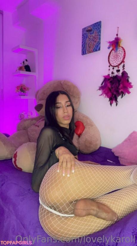 Lovelykaroll nude leaked OnlyFans photo #22