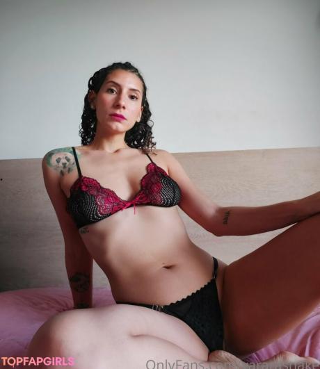 Yararasnake nude leaked OnlyFans photo #1