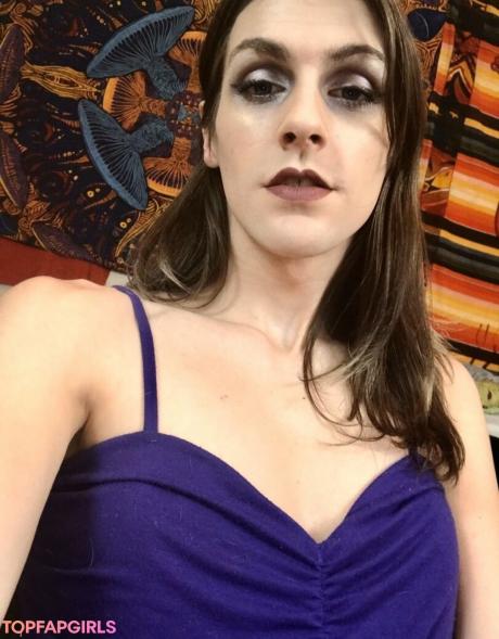 Spicy nude leaked OnlyFans photo #2