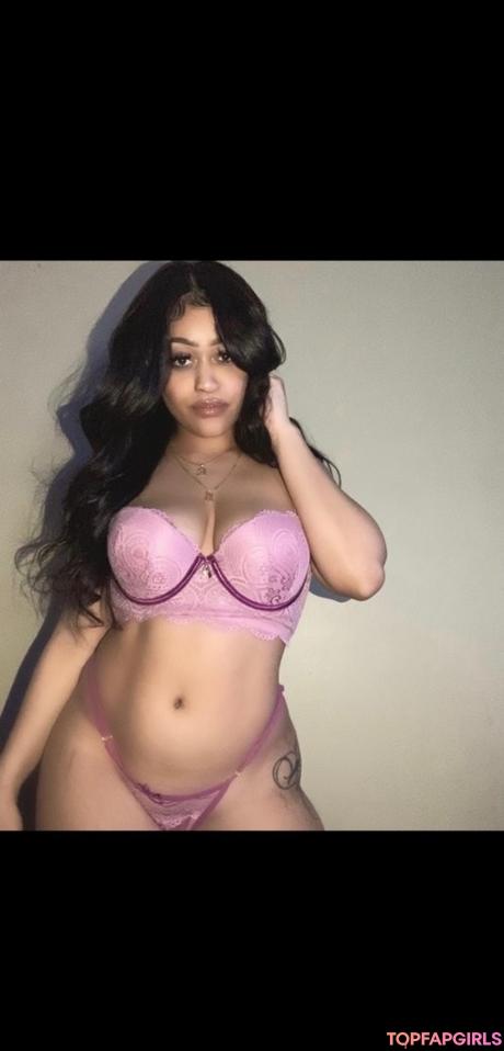 Evonyrosalinaaaa nude leaked OnlyFans photo #3