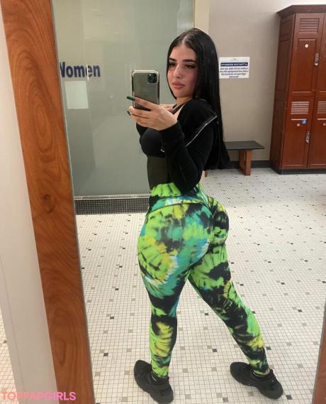 Thicklilmama nude leaked OnlyFans photo #6